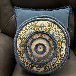 Source Unknown Blue and Green Accent Pillow with Medallion Design